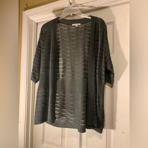 Gray short sleeved cardigan
